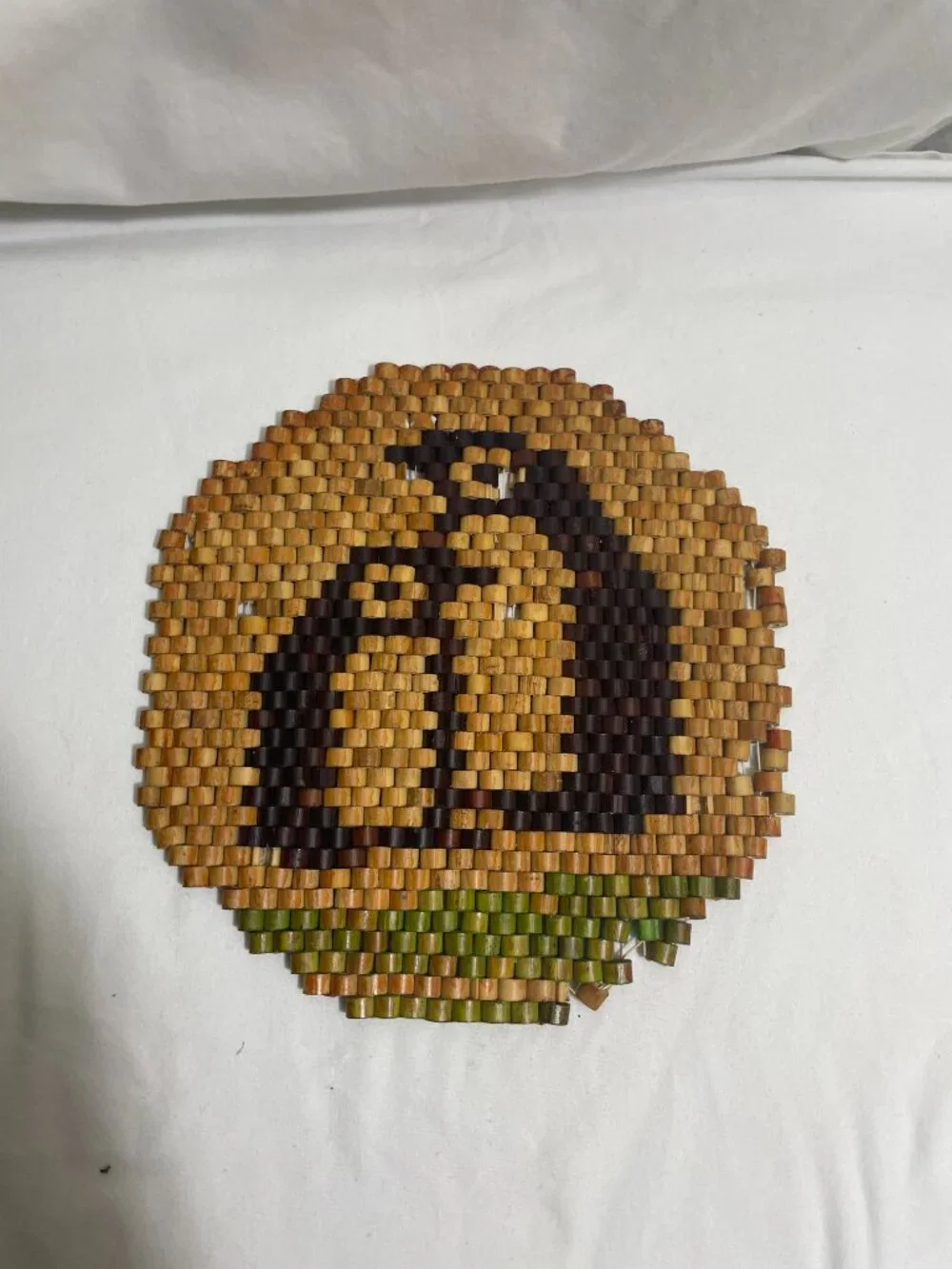 Vintage Wooden Beaded Trivet Hot Pad Pot Holder Penguin Design Round 8